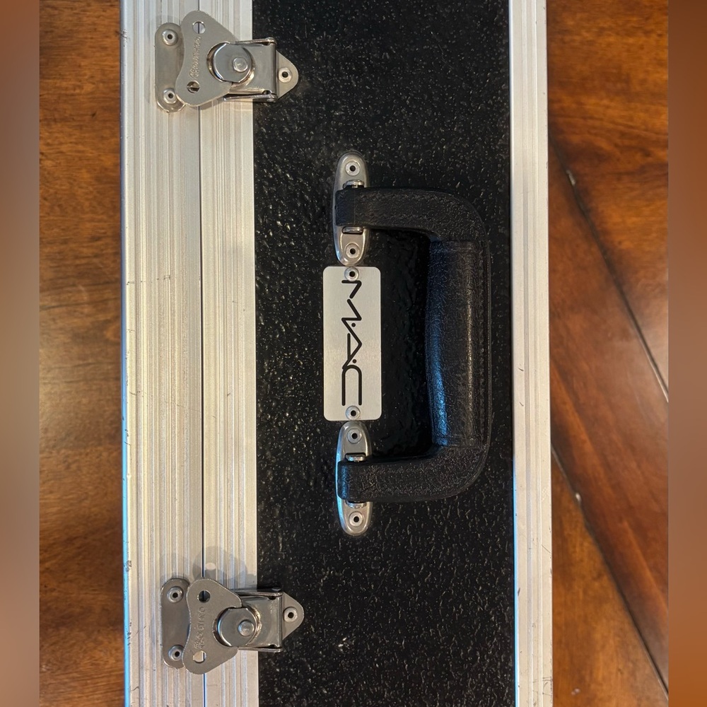 MAC Original 90’s Black and Silver Makeup Case